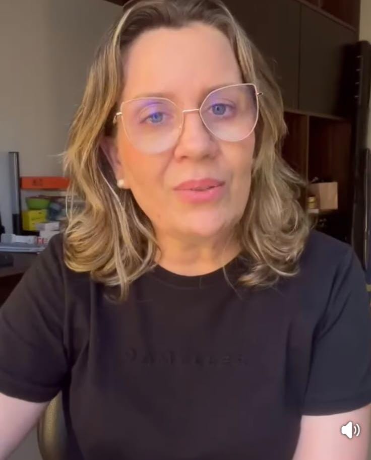 Dra. Gerusa Mendonça - especialista em Geriatria.